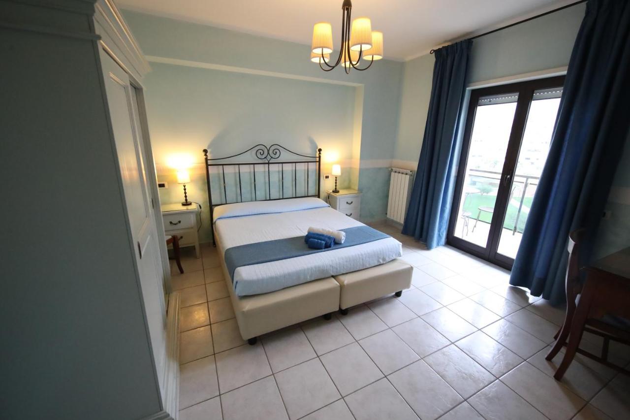 Le Terrazze B&B ฟอร์เมีย ภายนอก รูปภาพ